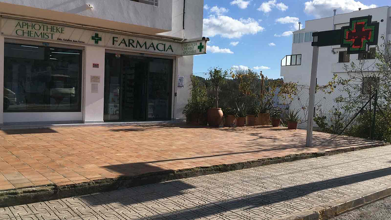 Farmacia Catalina Juan Torres 2