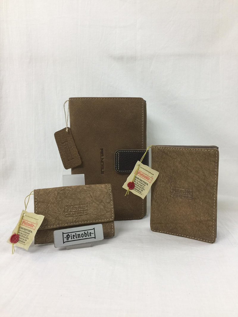 Marisa Bolsos y Complementos 18