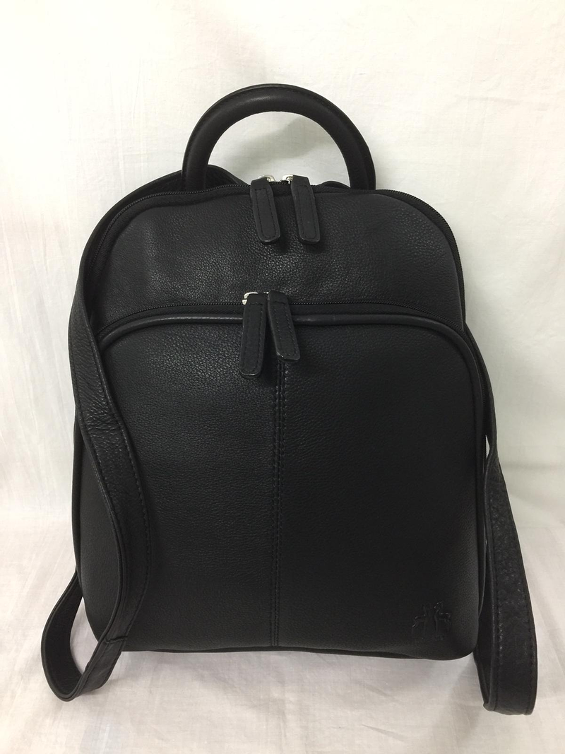 Marisa Bolsos y Complementos 19