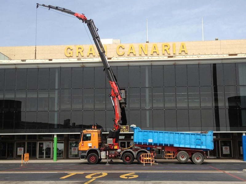 Transportes y Gruas Sanchez Canarias TRANSPORTES DE MERCANCIAS