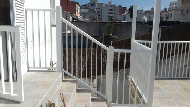 Persianas S´Arenal CARPINTERIA DE ALUMINIO