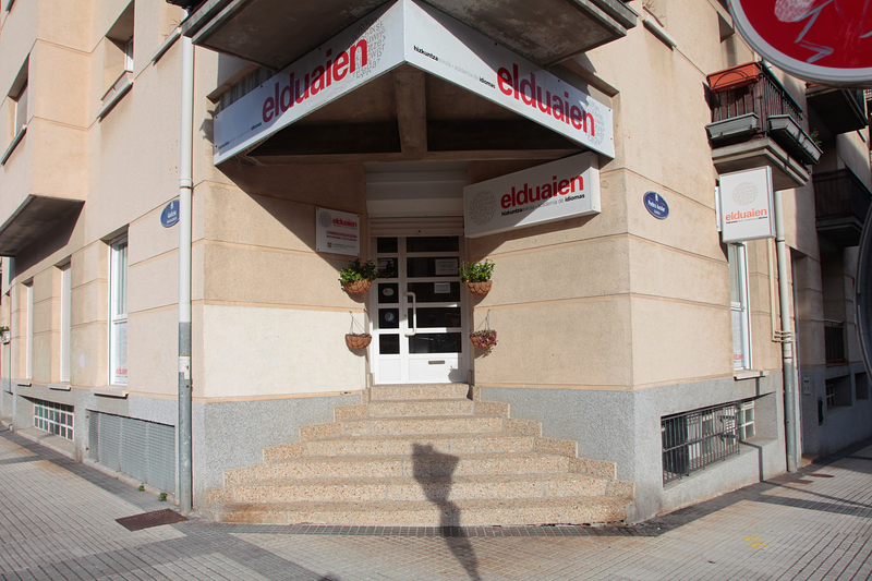 Elduaien Intxaurrondo ACADEMIAS DE IDIOMAS