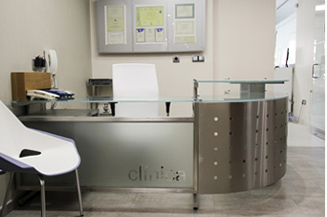 Jos&eacute; Babiano CLINICAS DENTALES