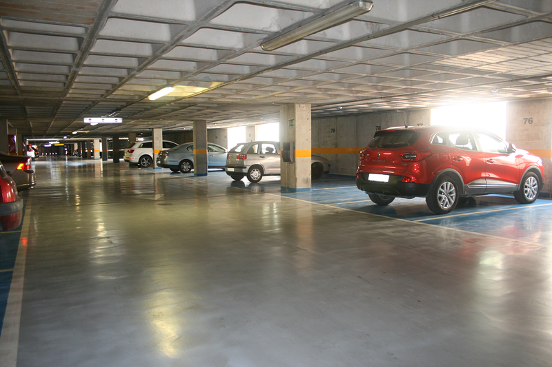 Parking Entrepuentes 8