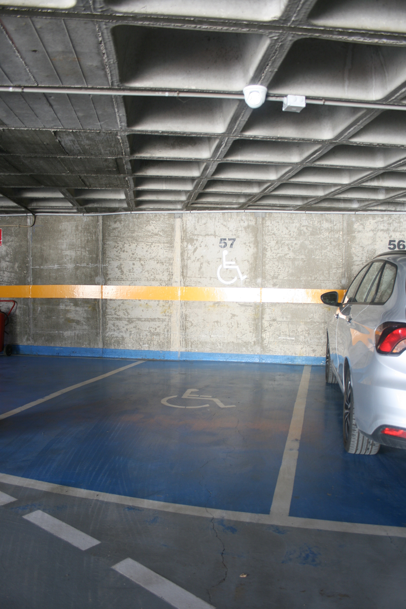 Parking Entrepuentes 10