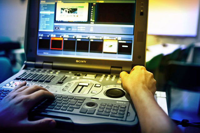 Savex S.L. TELEVISION Y VIDEO PROFESIONAL: EQUIPOS Y MATERIALES