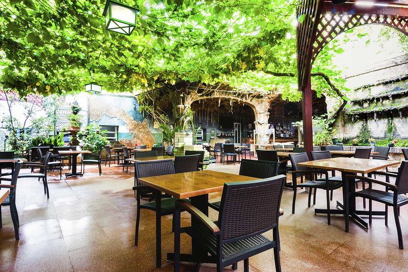 LA GRUTA LOUNGE BAR Tossa de Mar