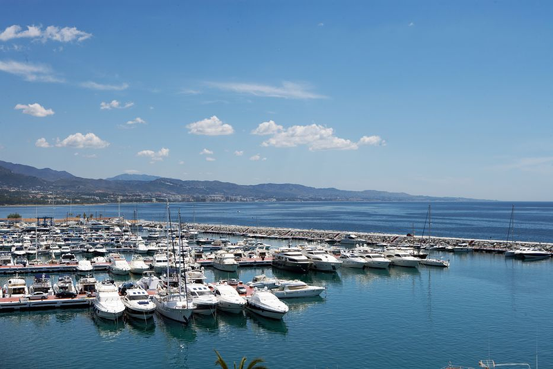 Hotel-Apartamentos Benabola HOTELES APARTAMENTO