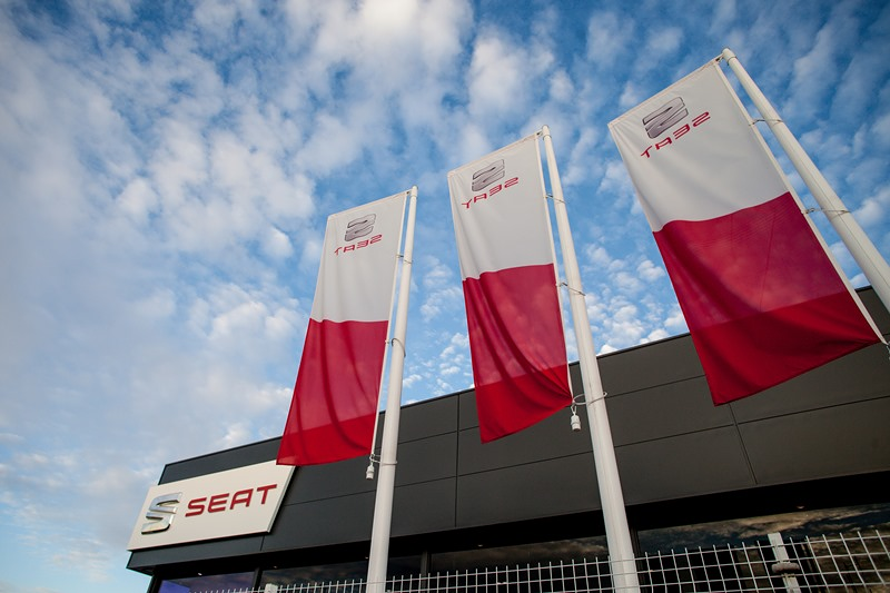 Seauto S.A. AUTOMOVILES: CONCESIONARIOS