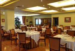 Restaurante El Jardín Puente Viesgo Restaurante El Jardín Puente Viesgo