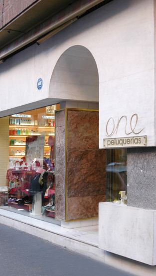 One Perfumeria PERFUMERIA: ESTABLECIMIENTOS