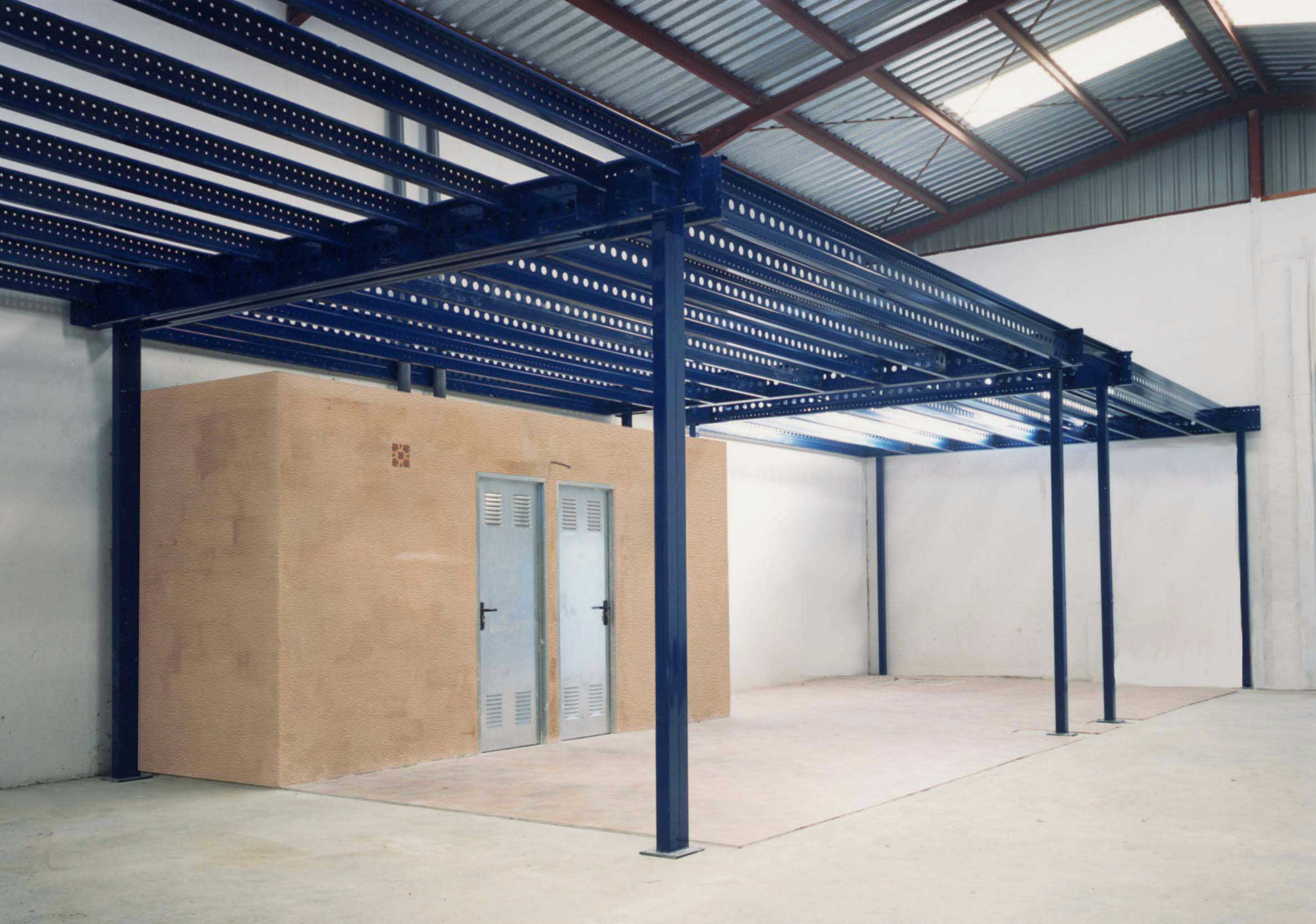 Estanterías Alex S.A. 5