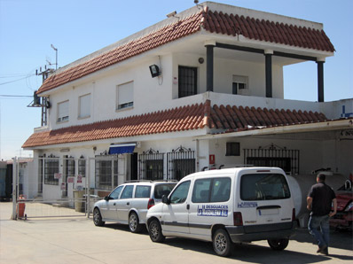 Desguaces La Magdalena DESGUACES DE VEHICULOS Y MAQUINARIA