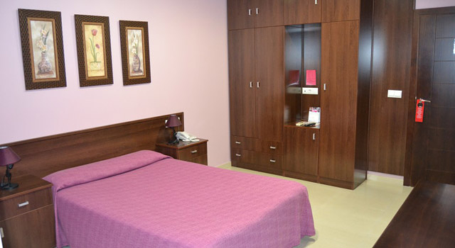 Hotel Mes&oacute;n Le&oacute;n 2