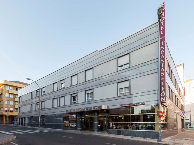 Hotel & Restaurante Infantas de Le&oacute;n 6