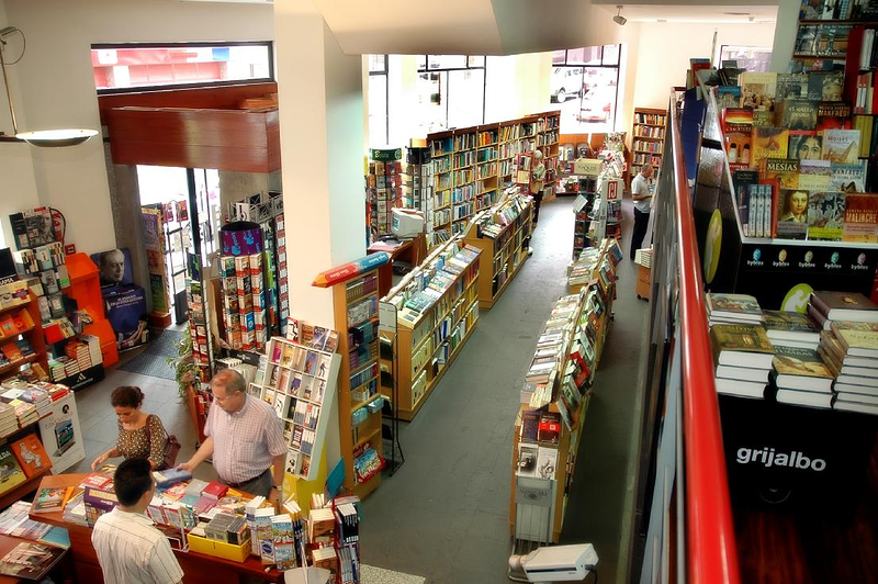 Libreria Canaima LIBRERIAS