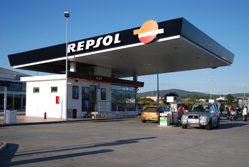 Estaci&oacute;n de Servicio San Roque 4