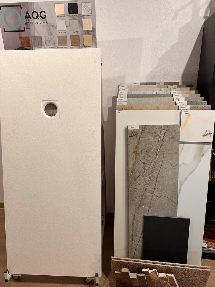 Ropaz S.l. MATERIALES DE CONSTRUCCION: ALMACENES