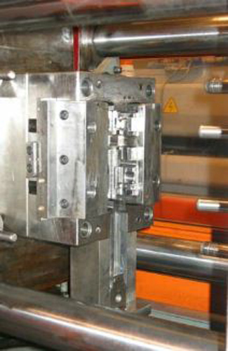 Hijos de J. Domenech MOLDES Y MATRICES PLASTICOS