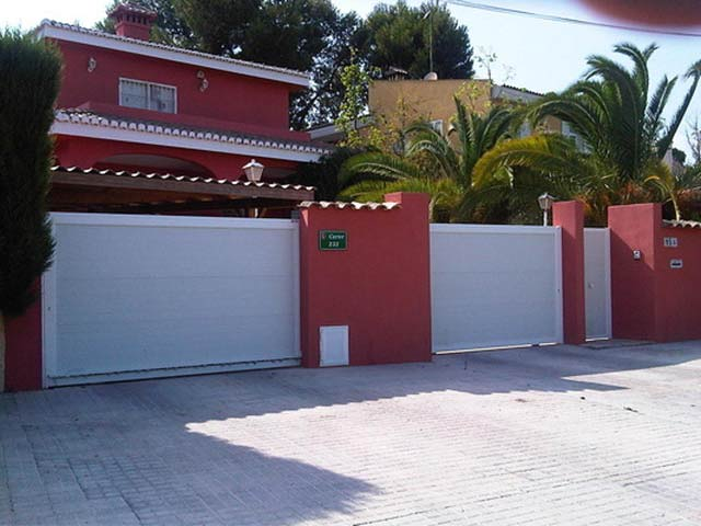 Door System, S.L. 10