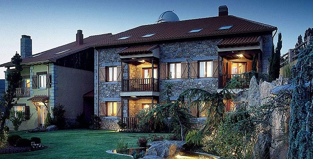 Hotel El Milano Real Hoyos del Espino