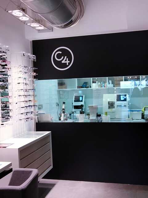C4 &ograve;ptics Barcelona