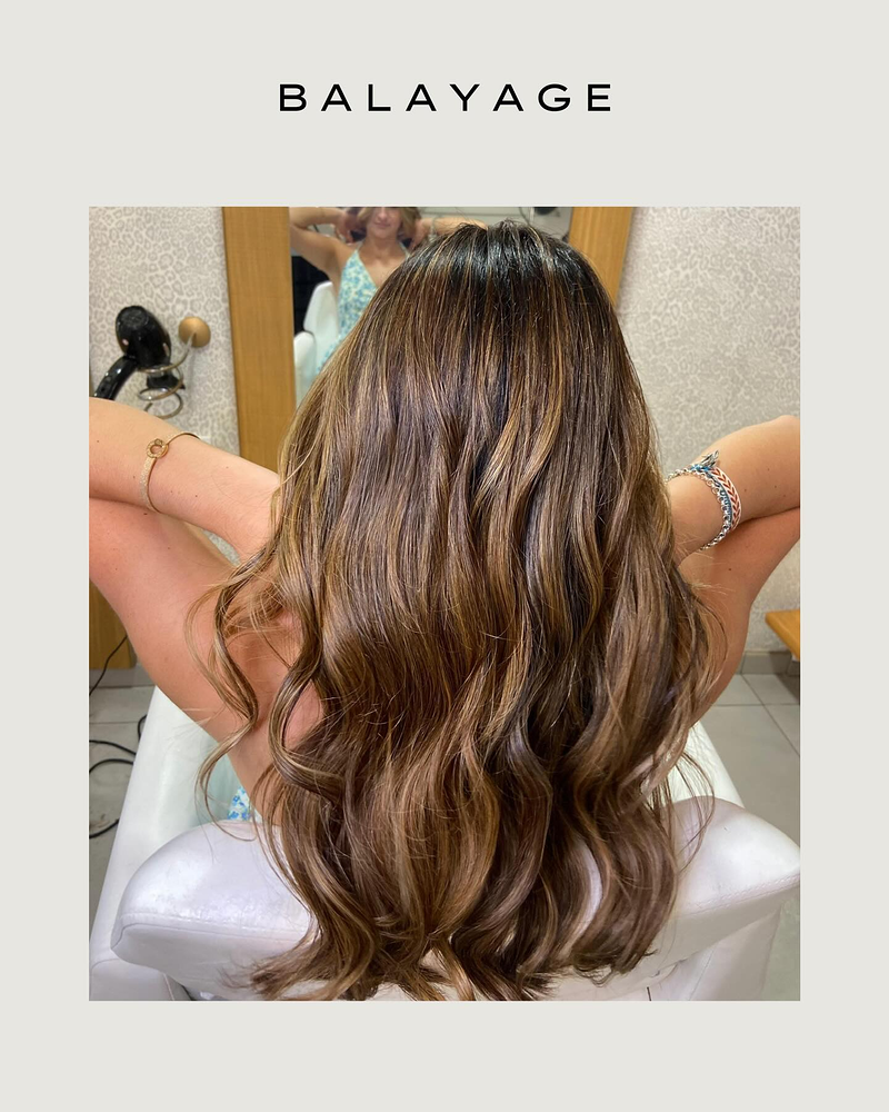 Peluquer&iacute;a Blanc I Negre 11