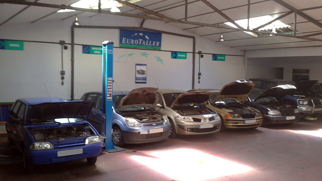 Auto Adaja C.B. TALLERES MECANICOS PARA AUTOMOVILES