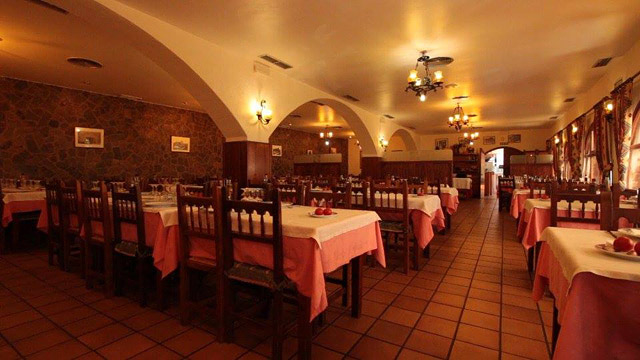 Restaurant Ermita de Brugu&eacute;s 3