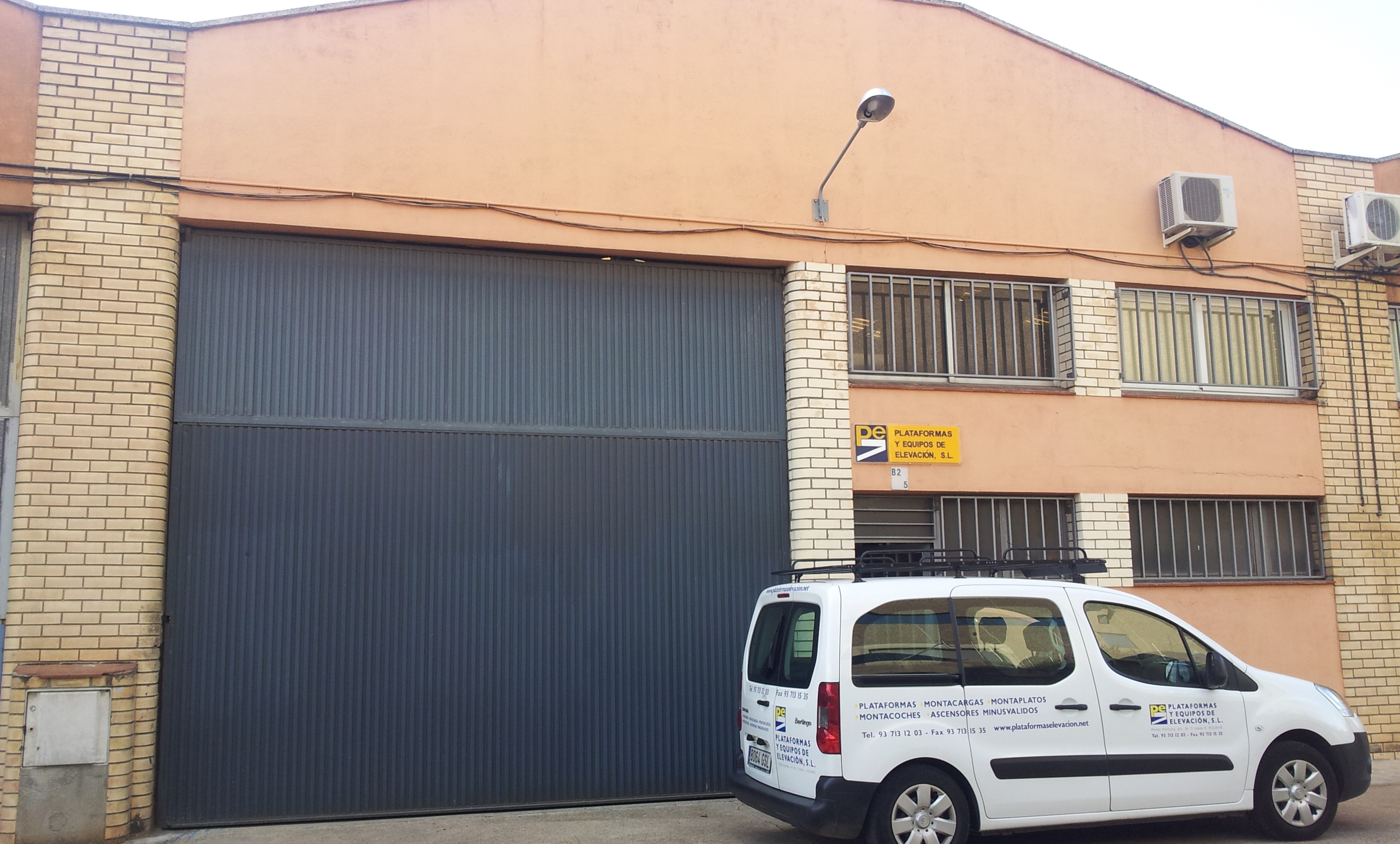 Plataformas Y Equipos De Elevación S.L. 3