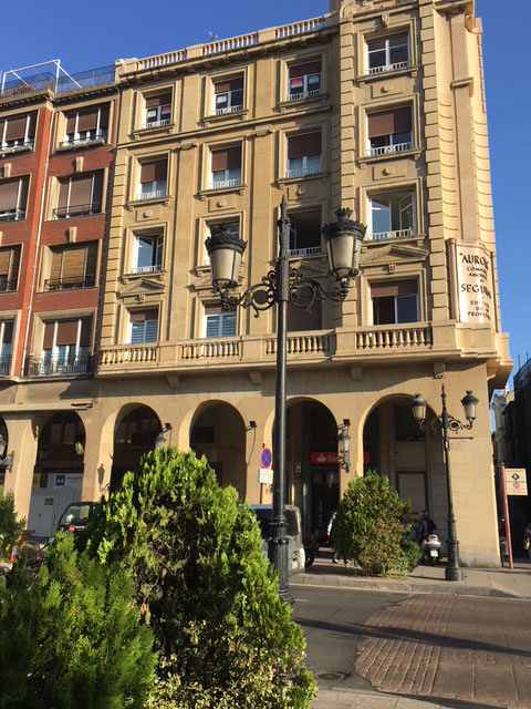 Axa Oficina Martinez Blanco Hermanos, S.L. SEGUROS: AGENTES