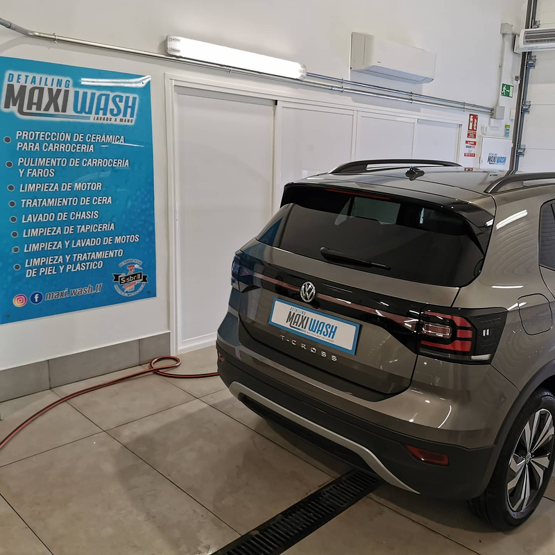 Maxi Wash Detailing Center 23