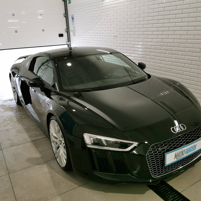 Maxi Wash Detailing Center 22