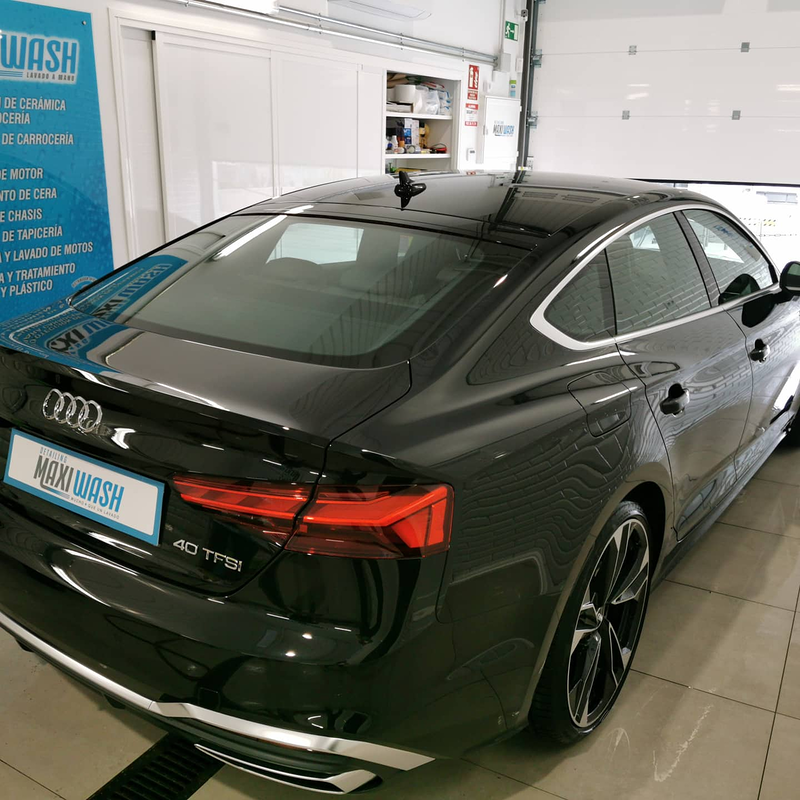 Maxi Wash Detailing Center 18