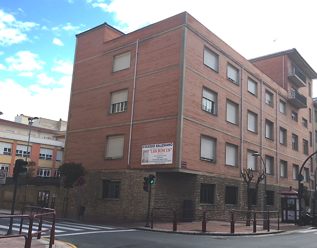 Colegio Salesianos Los Boscos 4