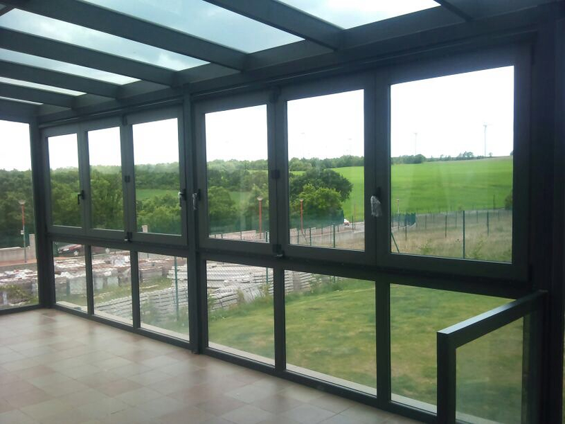 Metalvan Carpinter&iacute;a en Aluminio y PVC CARPINTERIA DE ALUMINIO