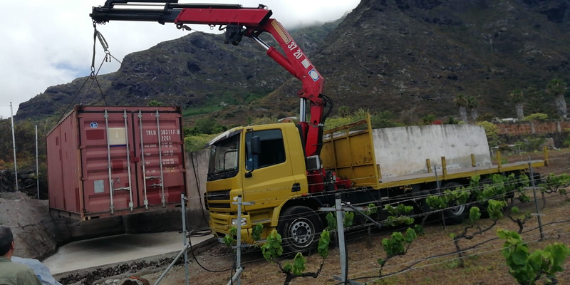 Transportes y Gr&uacute;as Sisi 26