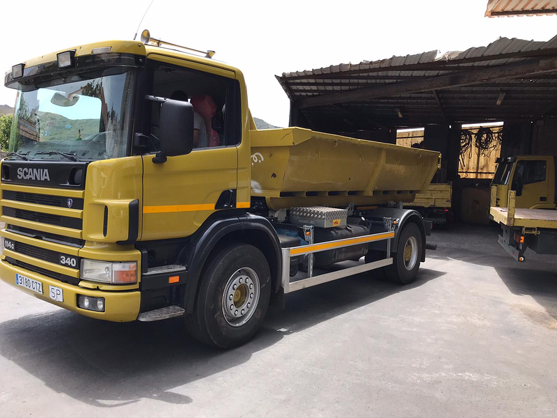 Transportes y Gr&uacute;as Sisi 21