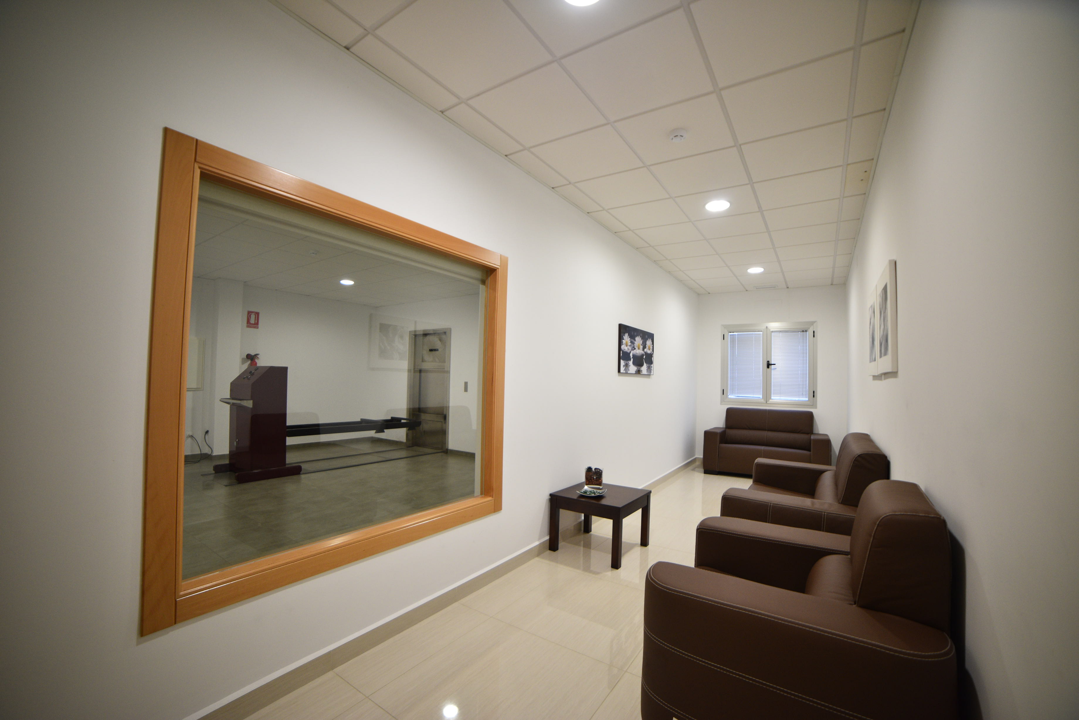 TANATORIO-CREMATORIO MU&Ntilde;OZ 2