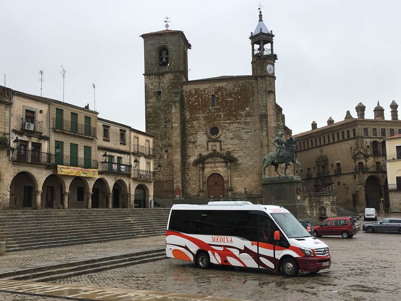 Autocares Medina AUTOCARES: SERVICIOS Y ALQUILER