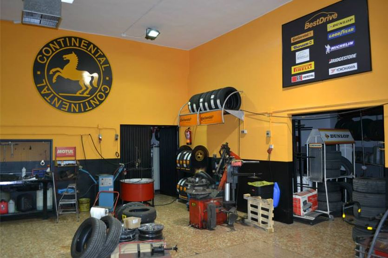 Ruedas Rapidas NEUMATICOS: VENTA Y REPARACION