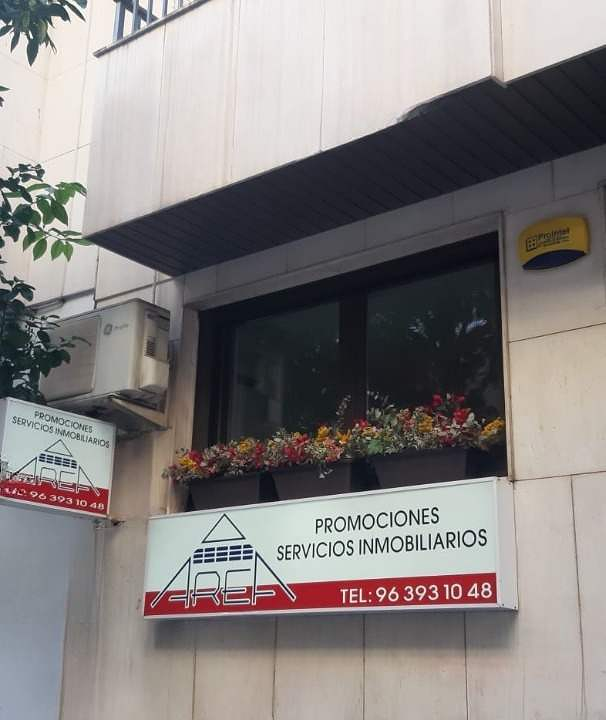 Inmobiliaria Área 5
