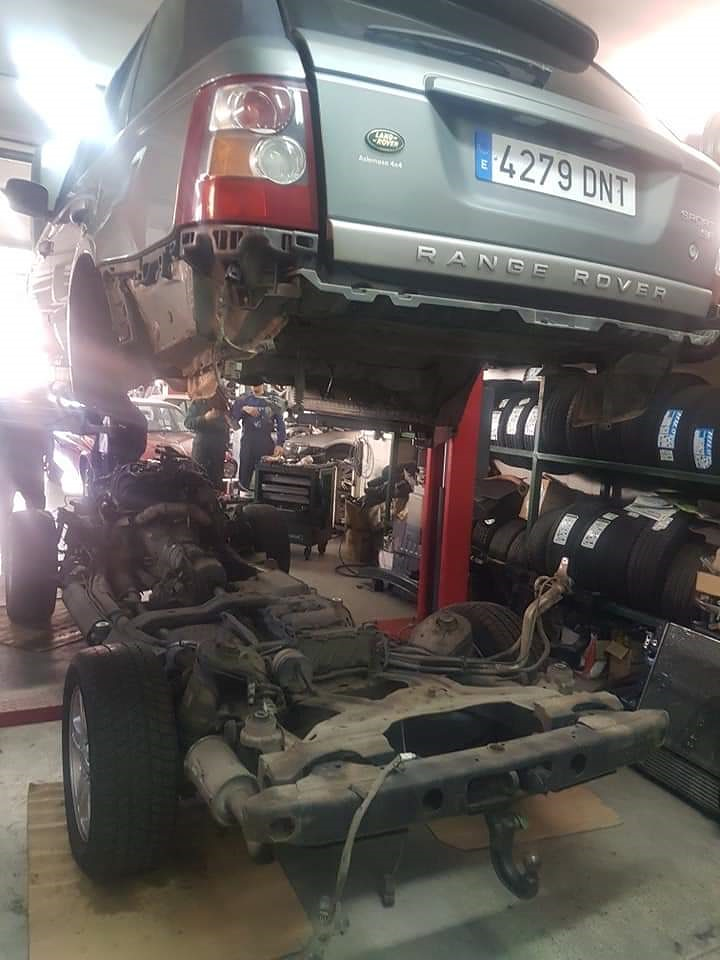 Taller Mec&aacute;nico Hermanos Mirantes 4