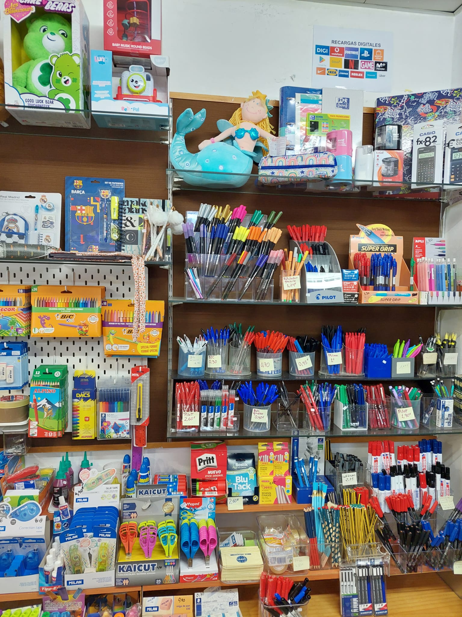Librer&iacute;a Maiky 8