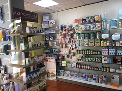 Farmacia Ldo. Luis F. Ruiz de Castañeda 4 Farmacia Ldo. Luis F. Ruiz de Castañeda 4