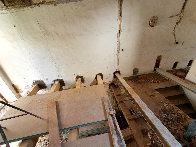 Construcciones Vanlai S.L. 13