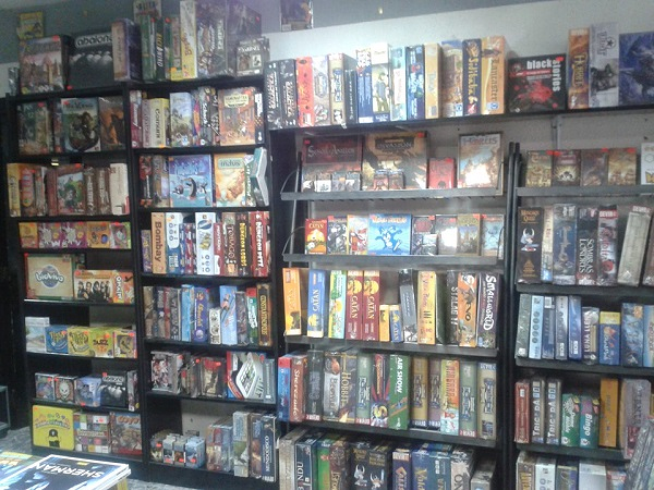 Librer&iacute;a N&eacute;mesis 4