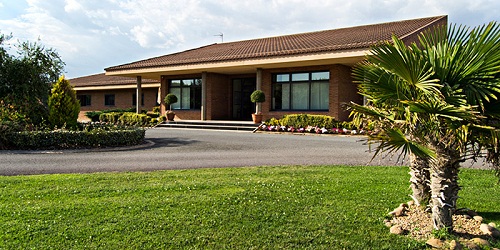 Llar Residencia Geri&aacute;trica l&acute; Esplai RESIDENCIAS PRIVADAS PARA PERSONAS MAYORES