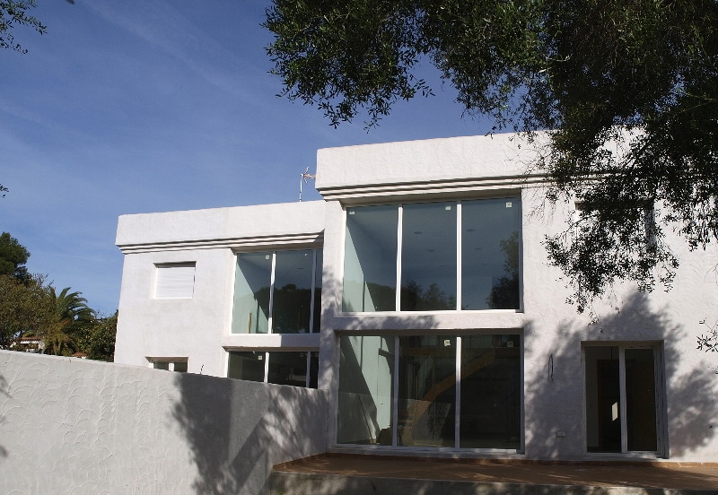 C&eacute;sar Carl&oacute;n Buj 24