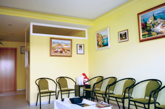 Cl&iacute;nica dental Herpaden 3